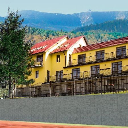 Pensjonat Borowik Jagniatkow Exterior photo