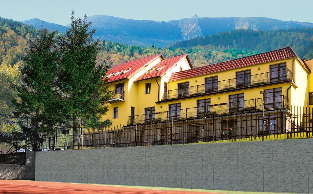 Pensjonat Borowik Jagniatkow Exterior photo
